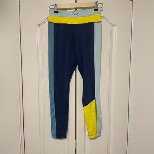 Nike Color-blocked Leggings